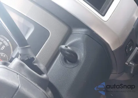 2010 Dodge Ram 1500 Slt/Sport/Trx z USA, uszkodzony, nr VIN 1D7RB1GP4AS104870